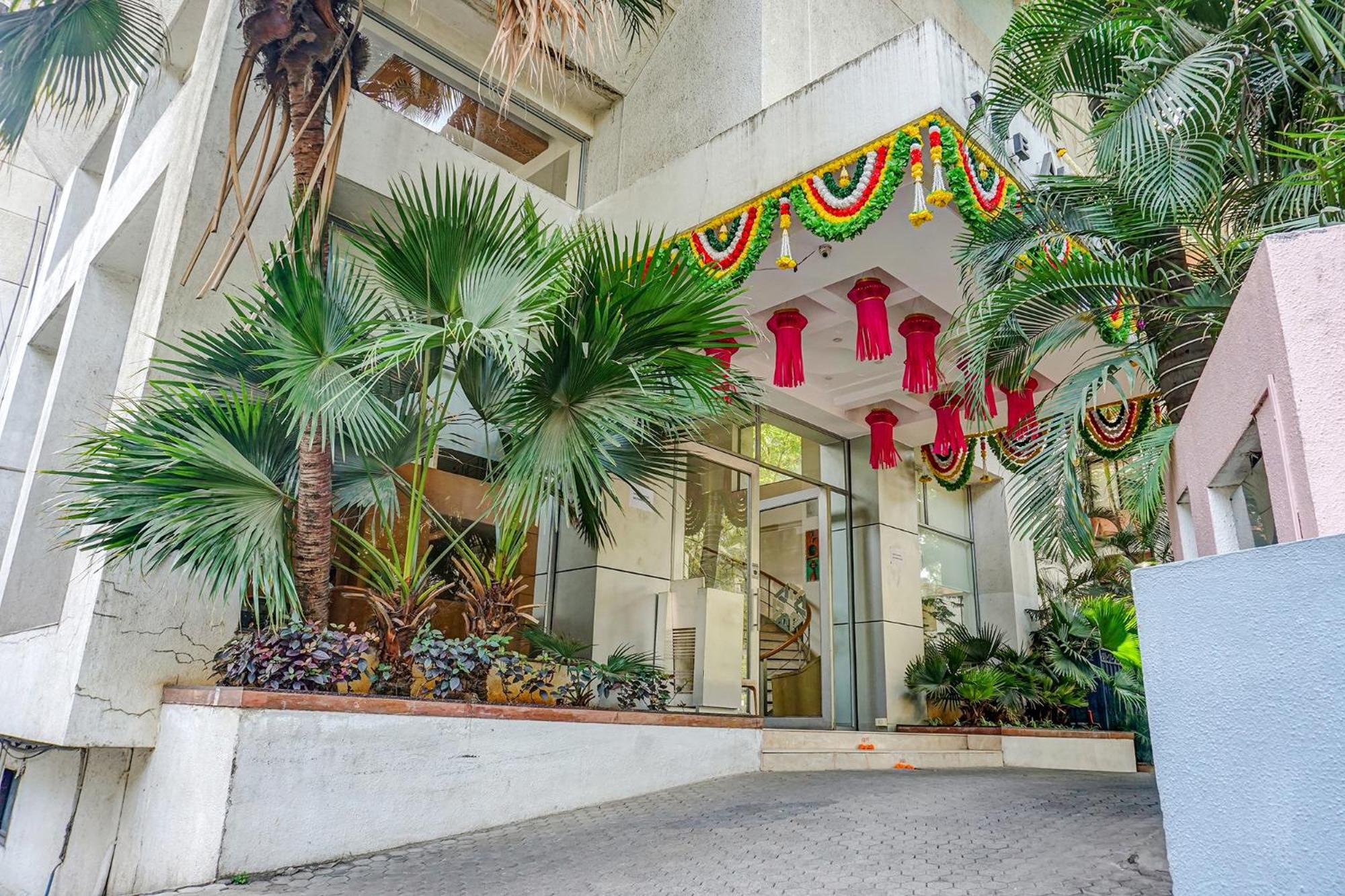 Hotel Ambassador Pune Exterior foto