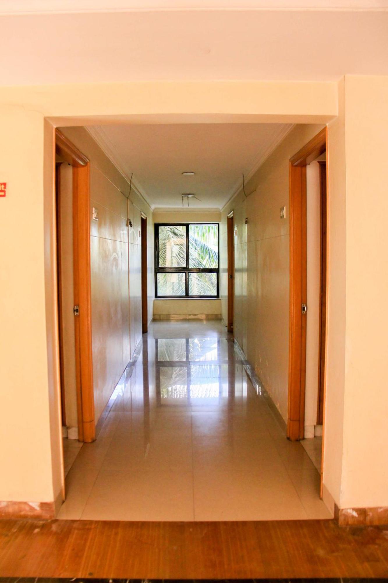Hotel Ambassador Pune Exterior foto